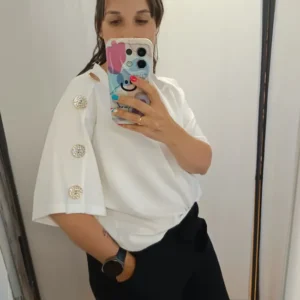 camiseta boton dorado1 1