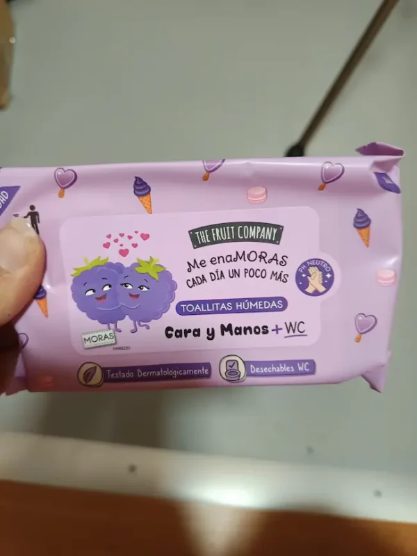 toallitas mora fruit