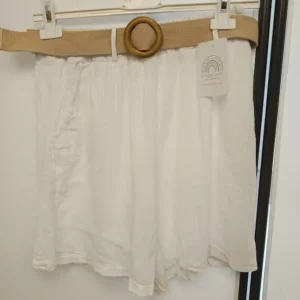 short blanco verano