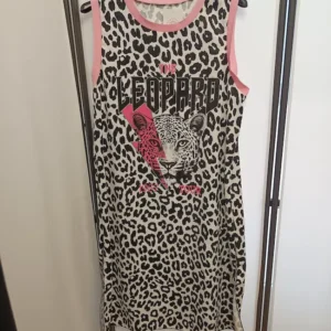 vestido leopardo print