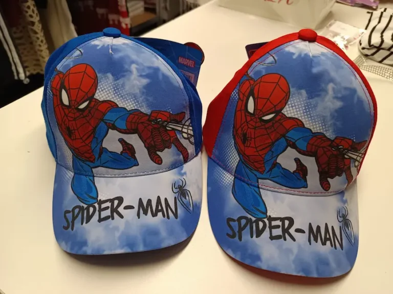 gorra spiderman