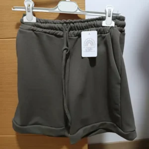 pantalon corto verde