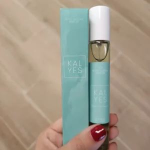 mini perfume pistacho