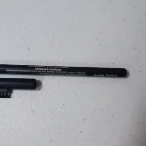 lapiz ojos waterproof