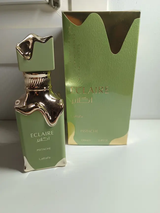 eclaire pistacho